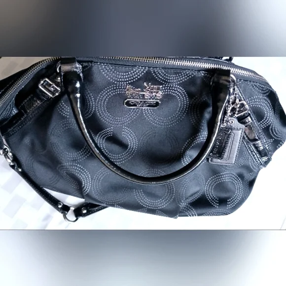 EUC Coach Madison OP Art Satchel - Picture 7 of 11